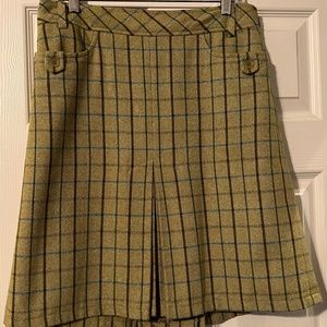 Adorable Wool-Poly LOFT Skirt in Lime Green size 8